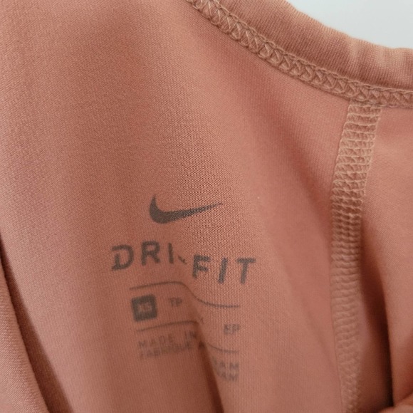 Nike Women's Loose Tank Size XS - Picture 7 of 9